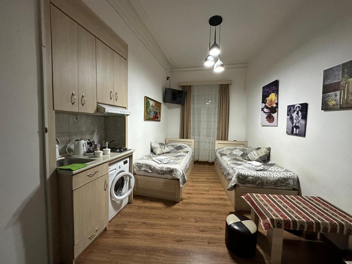 Leselidze Guest House Τυφλίδα Εξωτερικό φωτογραφία